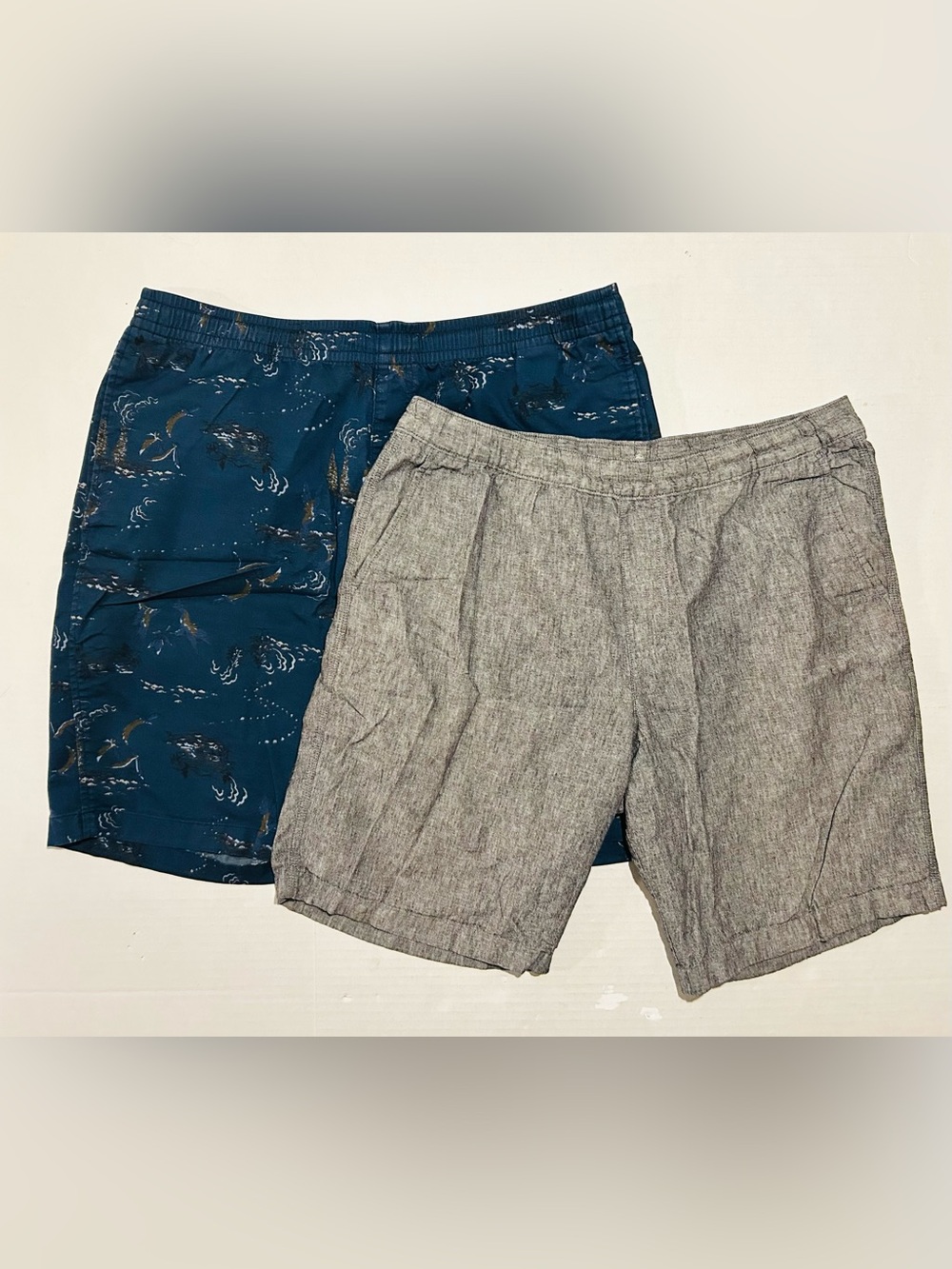 2x Uniqlo Men's XL Easy Shorts Gray & Navy Nature Elastic Waist Drawstring Twill